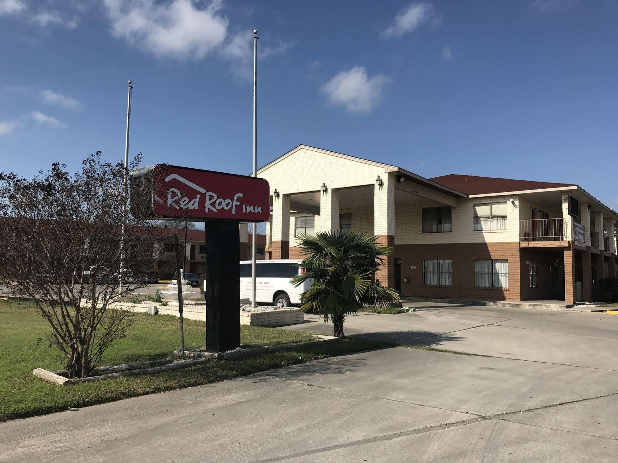 Hometowne Studios By Red Roof San Antonio E - Frost Bank Center Extérieur photo